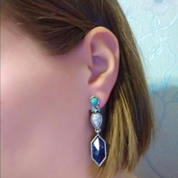 Statement earrings - Picture 4 of 6